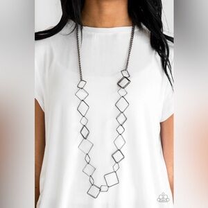 Paparazzi Jewelry - Backed into a Corner Black Necklace - Vintage